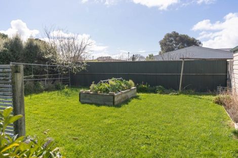 Photo of property in 83 Cologne Street, Martinborough, 5711