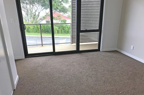 Photo of property in 11/50 Ocean View Road, Northcote, Auckland, 0627