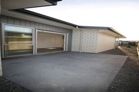 Photo of property in 18 Stevenson Drive, Papamoa, 3118