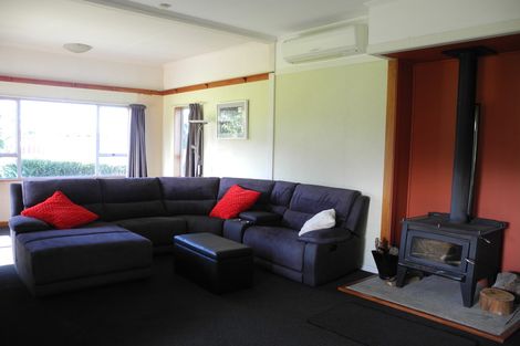 Photo of property in 13 Queens Terrace, Waimate, 7978