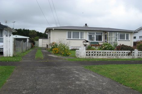 Photo of property in 60 Wellesley Road, Mangere Bridge, Auckland, 2022