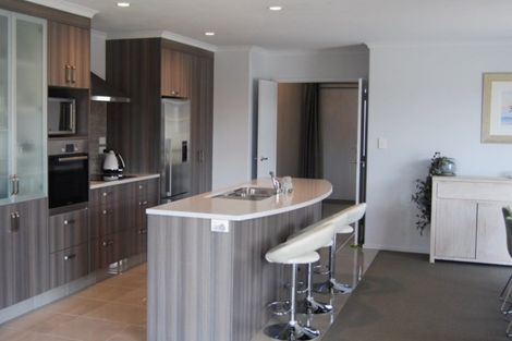 Photo of property in 45 Kowi Lakes Drive, One Tree Point, 0118