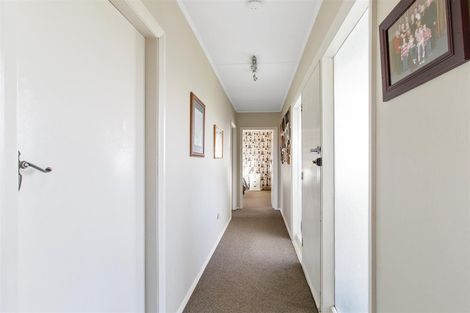 Photo of property in 1 Bond Street, Waimate, 7924