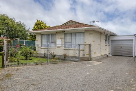 Photo of property in 4 Winiata Place, Otaki, 5512