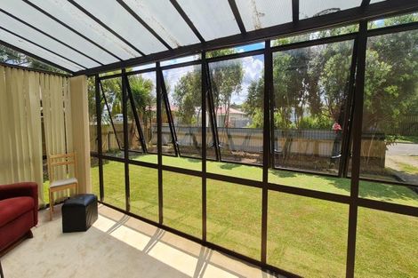 Photo of property in 2 Oaklea Avenue, Marton, 4710