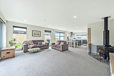 Photo of property in 10 Longcot Drive, Rolleston, 7615