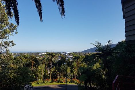 Photo of property in 11 Leith Crescent, Greymouth, 7805