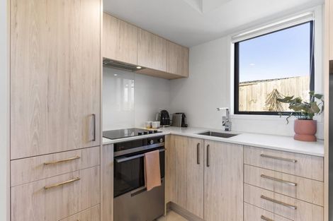 Photo of property in 7/45 Vera Road, Te Atatu South, Auckland, 0610