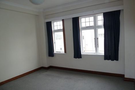 Photo of property in Elms Court Flats, 4/367 The Terrace, Te Aro, Wellington, 6011