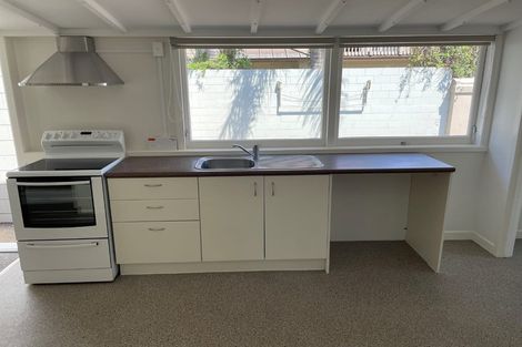 Photo of property in 1/18 Ocean View Road, Milford, Auckland, 0620