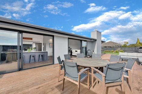 Photo of property in 8 Lassen Place, Stoke, Nelson, 7011