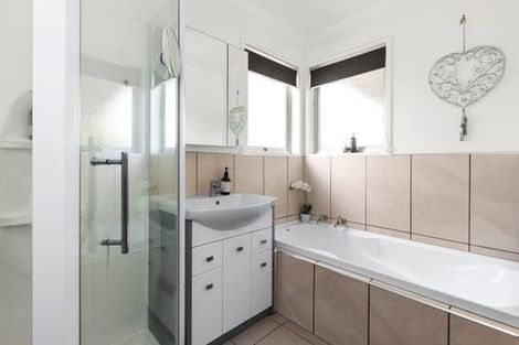 Photo of property in 74a Guppy Road, Greenmeadows, Napier, 4112