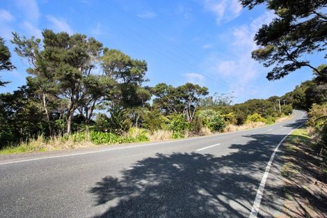 Photo of property in 126 Te Wahapu Road, Russell, 0272