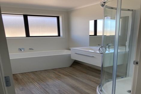 Photo of property in 70 Te Wharo Drive, Papamoa, 3118