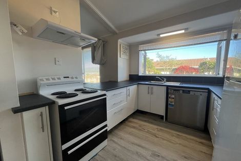 Photo of property in 33 Rothwell Street, Titahi Bay, Porirua, 5022