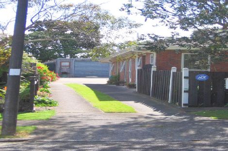 Photo of property in 2/30 Andes Avenue, Mangere Bridge, Auckland, 2022