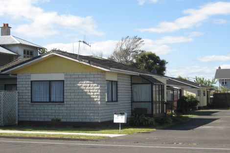 Photo of property in 2/130 Bell Street, Whanganui, 4500