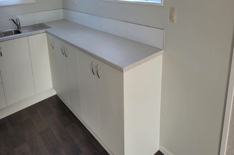 Photo of property in 1/10 Ropiha Street, Fitzroy, New Plymouth, 4312