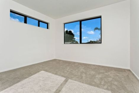 Photo of property in 62a Verran Road, Birkdale, Auckland, 0626