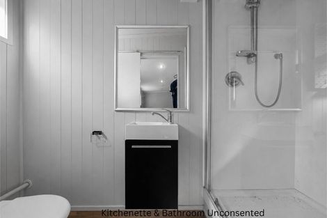 Photo of property in 56 Claverdon Drive, Massey, Auckland, 0614