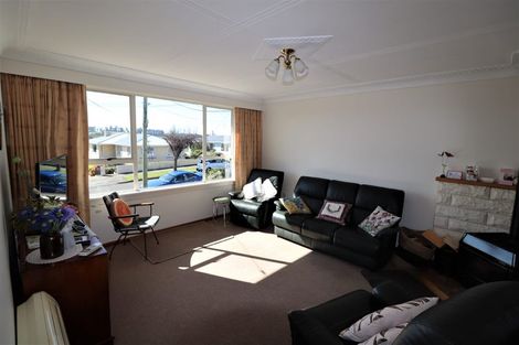 Photo of property in 27 Arrow Crescent, Holmes Hill, Oamaru, 9401