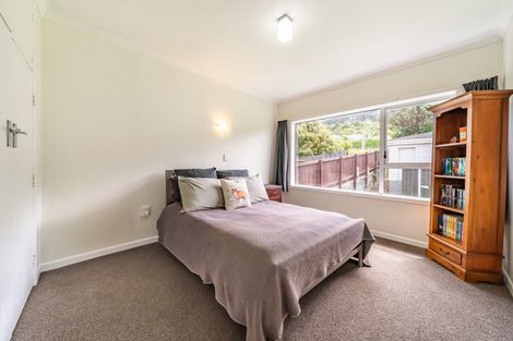 Photo of property in 342 Main Road, Tawa, Wellington, 5028