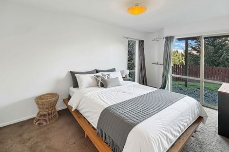 Photo of property in 2a Bird Place, Fernhill, Queenstown, 9300