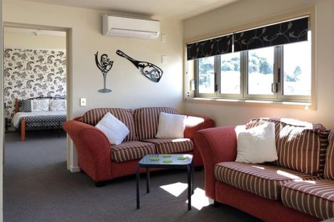 Photo of property in 61/3 Shakespeare Road, Napier South, Napier, 4110