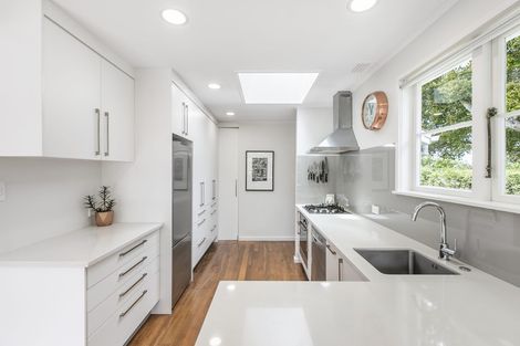 Photo of property in 49 Rautara Street, Orakei, Auckland, 1071