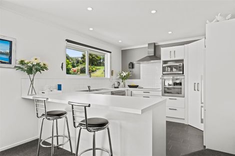 Photo of property in 30 Seascape Crescent, Waipu, 0582