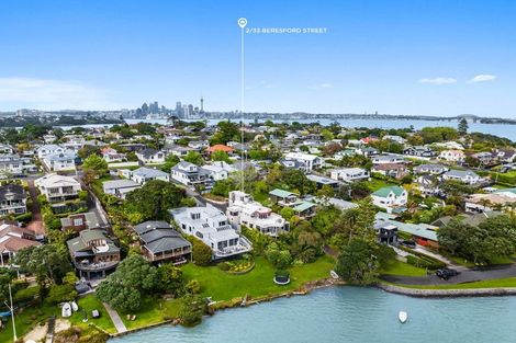 Photo of property in 2/33 Beresford Street, Bayswater, Auckland, 0622