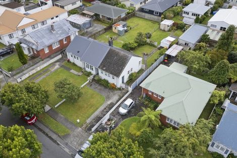 Photo of property in 13 Bush Street, Naenae, Lower Hutt, 5011