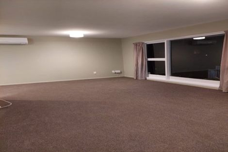 Photo of property in 14 Shackleton Grove, Stokes Valley, Lower Hutt, 5019