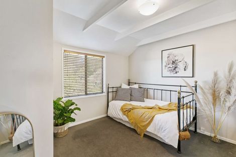 Photo of property in 3/44 Roberts Road, Glenfield, Auckland, 0629