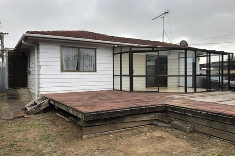 Photo of property in 6 Waterview Road, Favona, Auckland, 2024