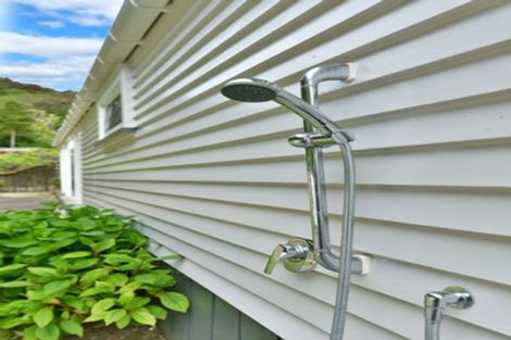 Photo of property in 260 Wade River Road, Wade Heads, Whangaparaoa, 0932