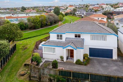 Photo of property in 2/16c Edendale Road, Somerville, Auckland, 2014