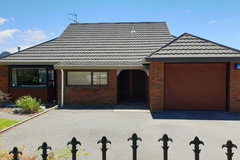 Photo of property in 1/5 Birdwood Road, Waterloo, Lower Hutt, 5011