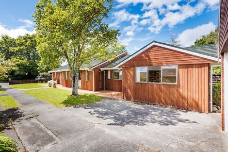 Photo of property in 85 Clifton Terrace, Fitzherbert, Palmerston North, 4410