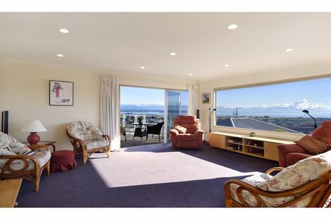 Photo of property in 9 Calamaras Street, Enner Glynn, Nelson, 7011