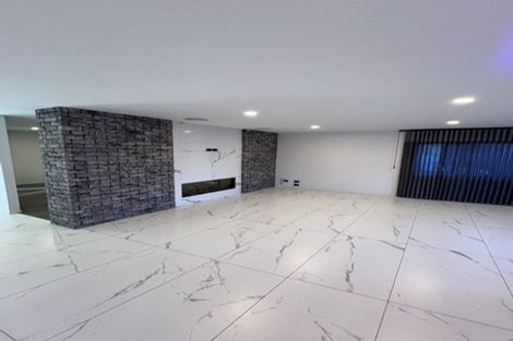 Photo of property in 5 Wyon Way, Flat Bush, Auckland, 2016