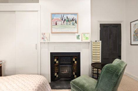 Photo of property in 70 Te Wharepouri Street, Berhampore, Wellington, 6023