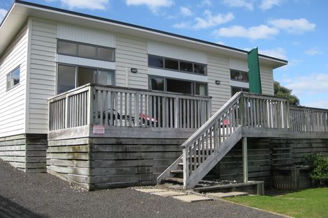 Photo of property in 32a Hillview Road, Waihi Beach, 3611