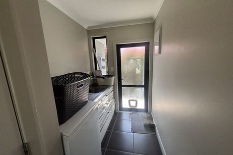 Photo of property in 29 Richmond Street, Cambridge, 3434