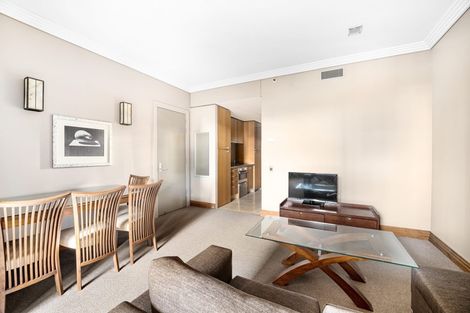 Photo of property in The Metropolis Apartments, 810/1 Courthouse Lane, Auckland Central, Auckland, 1010