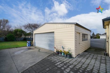 Photo of property in 13 Abbot Street, Waverley, Invercargill, 9810