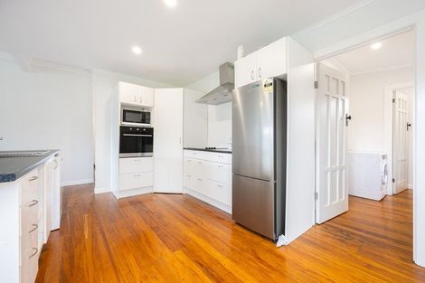 Photo of property in 71 Rodney Street, Wellsford, 0900