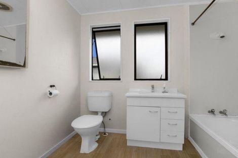 Photo of property in 2/63 Palmers Road, Clendon Park, Auckland, 2103