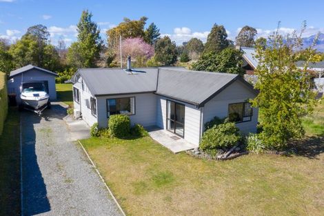 Photo of property in 39 Home Street, Manapouri, 9679