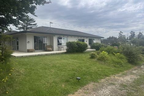 Photo of property in 18 Nukuroa Road, Oruawharo, Wellsford, 0975